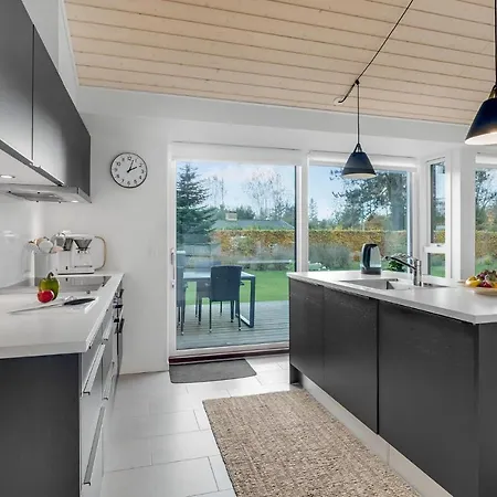 Bella Casa A Væggerløse Con Cucina Casa vacanze