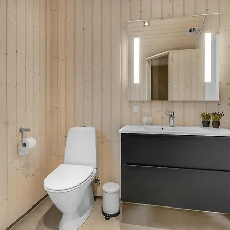 Bella Casa A Væggerløse Con Cucina Casa vacanze Bøtø By