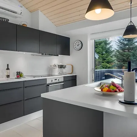 Bella Casa A Væggerløse Con Cucina